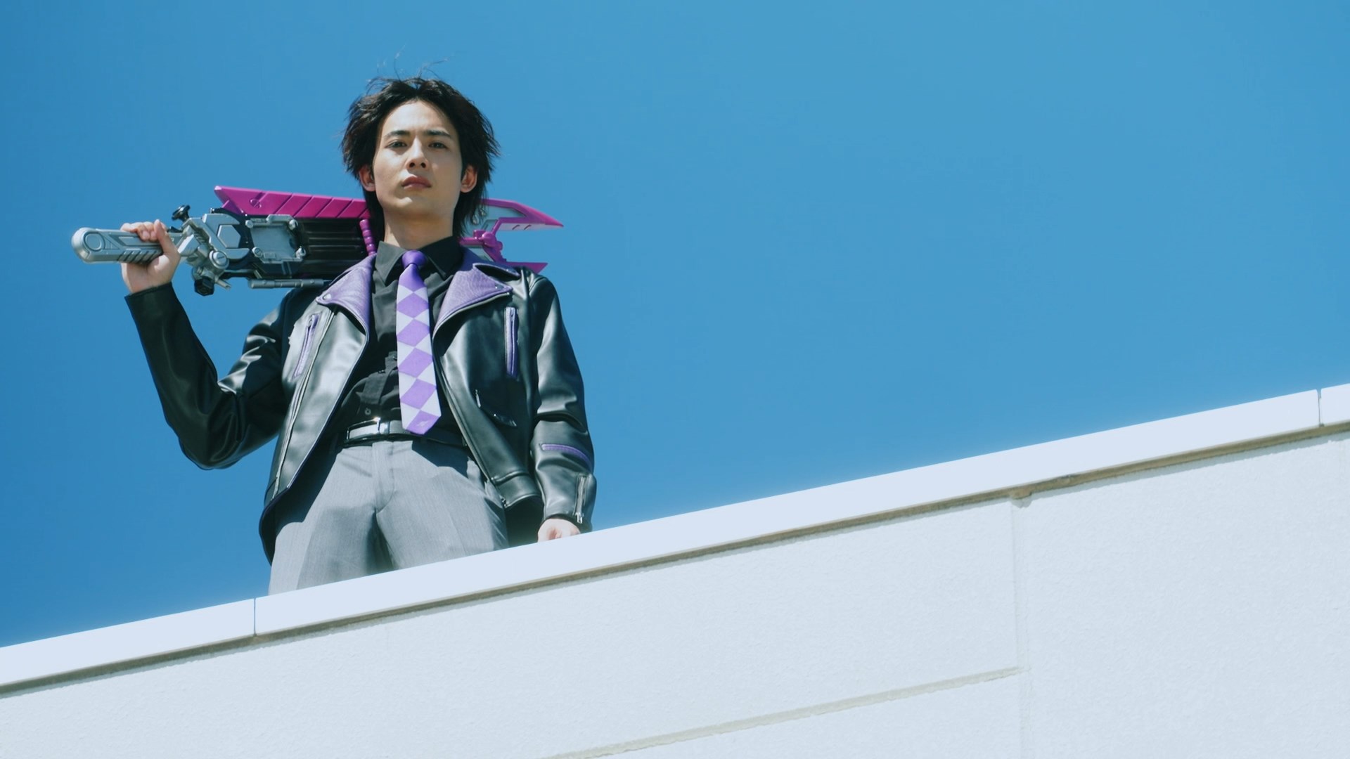 Kamen Rider Gotchard - 03 [WEB-DL][AMZN-CBR][E7A5A14A] (1).mkv_snapshot_02.45.031