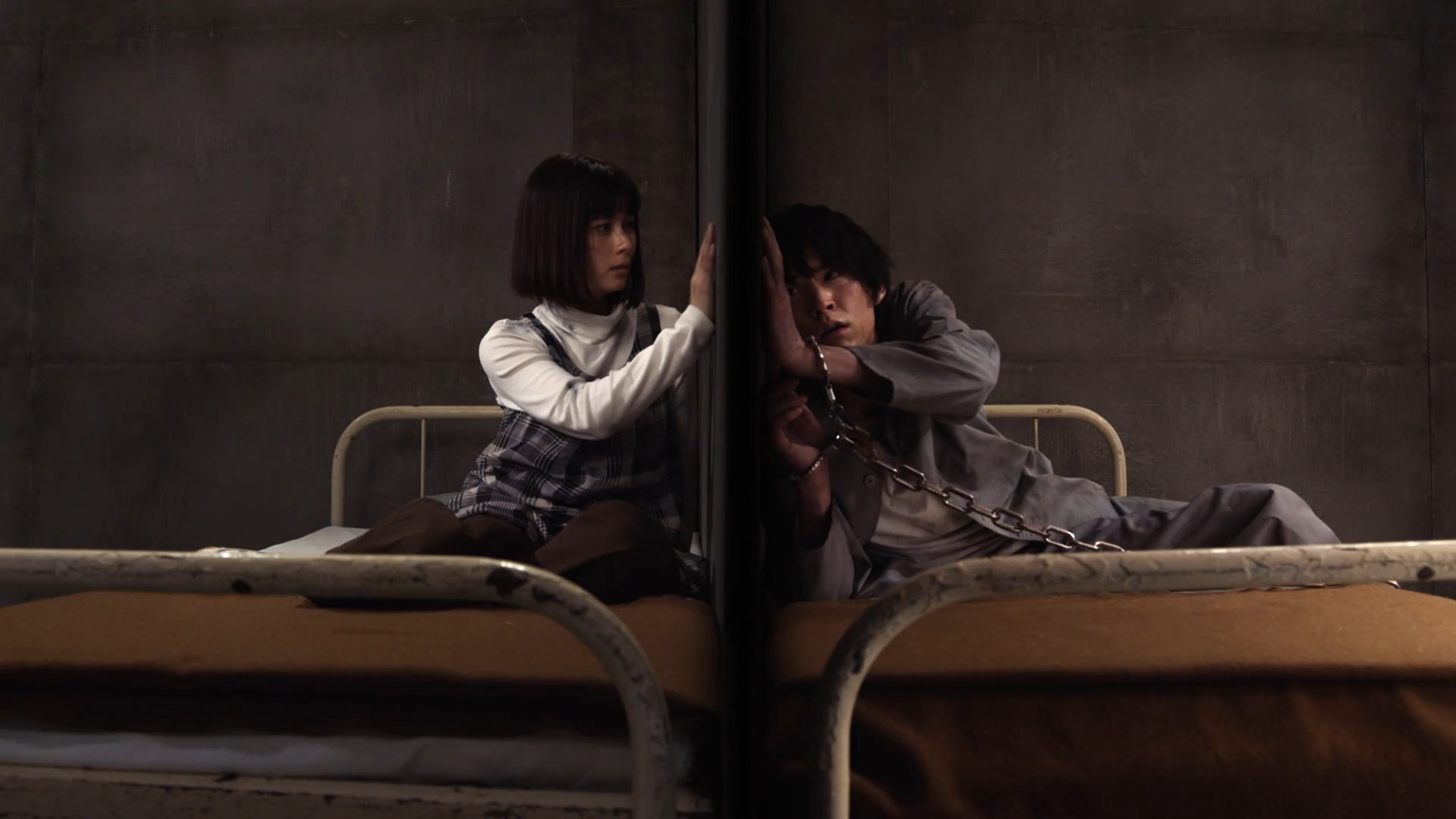 Revice Legacy Kamen Rider Vail - 03 [D46130F6] (1).mkv_snapshot_04.26_[2022.04.28_21.05.33]